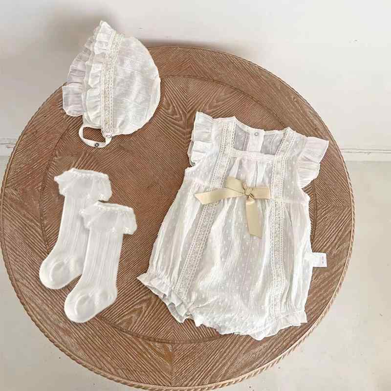 ロンパース ベビー 女の子 春夏 薄手 新生児 カバーオール サロペット 綿 ガーゼ ノースリーブ 三角タイプ 普段使い お部屋着 お出かけ 通気性 吸湿速乾 快適 コットン