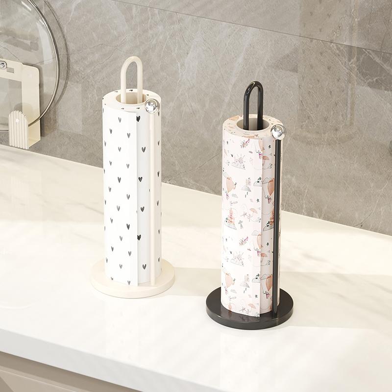 キッチンペーパーホルダー キャビネット 吊り下げ 卓上 スタンド 壁掛け 穴開け不要 粘着式 大判 ロール ラップ収納 キッチン 台所 家庭用 シンプル 北欧風 黒 白