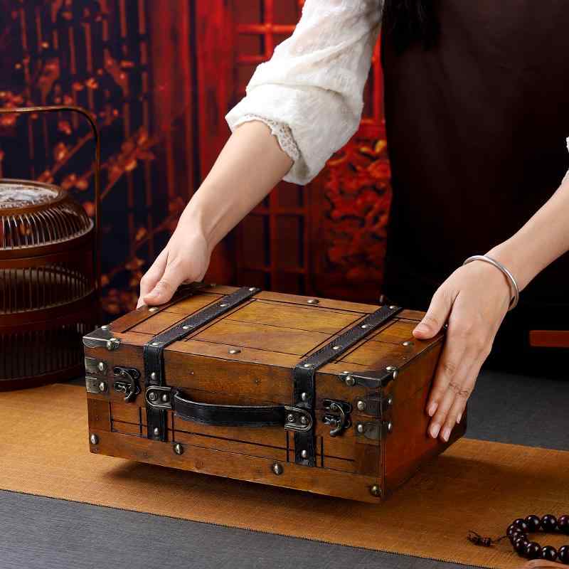 楽天市場】木箱 アンティーク（置物｜インテリア小物・置物