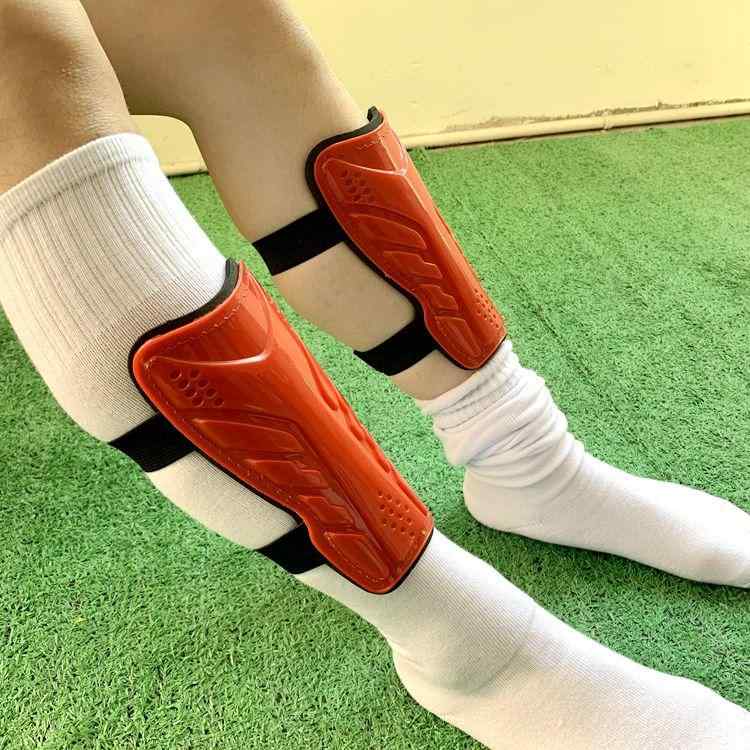 レガース 子供 大人 プロテクター 男の子 女の子 メンズ レディース サッカー 武術 スキー シンガード バンド付き ストラップ スポーツ練習 トレーニング ...