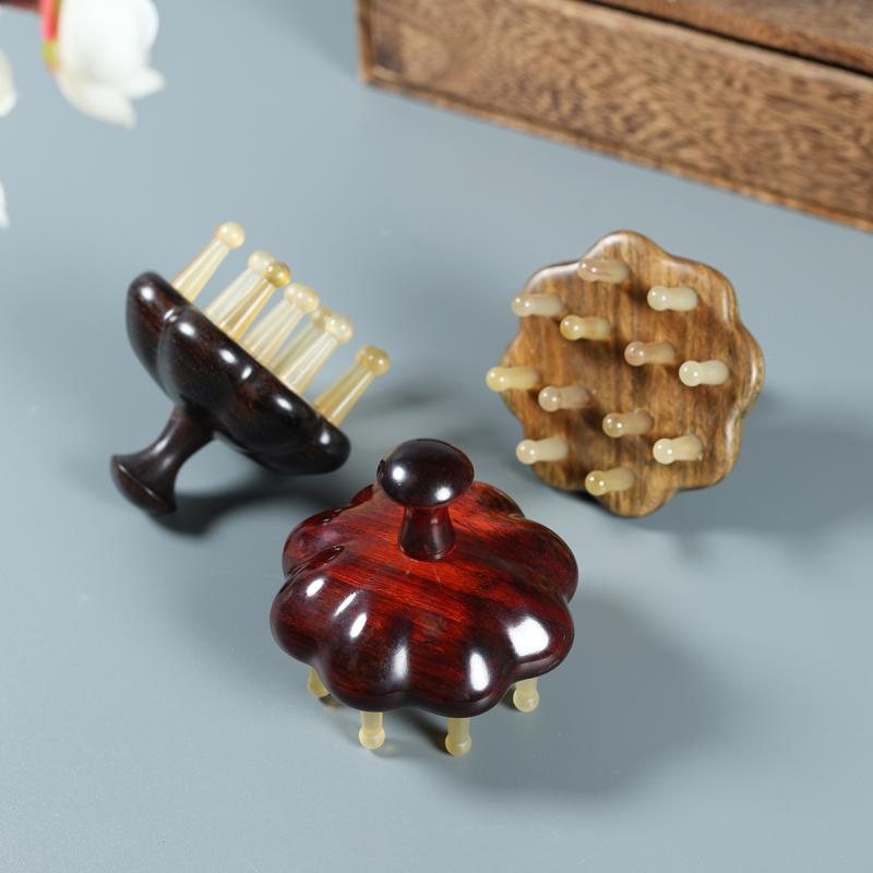 マッサージブラシ メンズ レディース 頭皮ケア ツボ押し 白檀 紫檀 緑檀 水牛の角 ワイドコーム 粗歯 ..