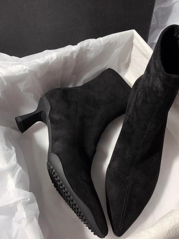 ショートブーツ レディース 本革 牛革 ソフト スエード調 伸縮性 ストレッチ ポインテッドトゥ 細身 スリム 細ハイヒール 滑り止め ゴムソール 普段使い 秋冬 ブラック ブラウン