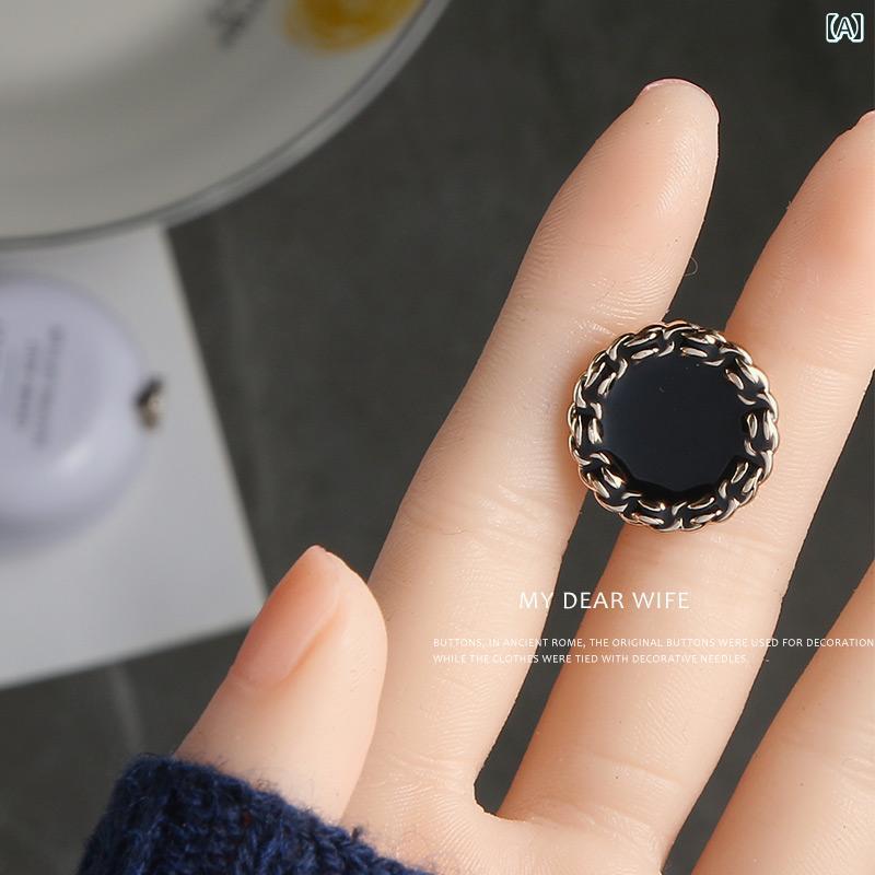 カーディガン レディース ニット ツイードジャケット フレンチ レトロ クラシック シンプル 上品 メタルボタン ゴールドブラック ゴールドホワイト 秋冬 普段使い オフィス