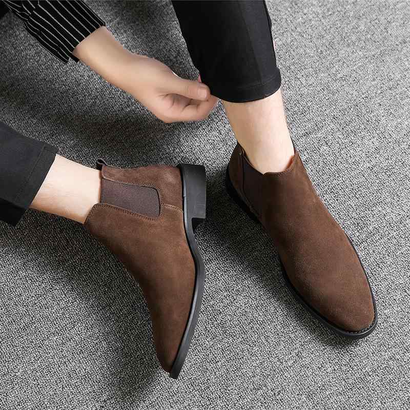 ブーツ メンズ 男性 チェルシーブーツ ブーツ ショートブーツ ブリティッシュスタイル ポインテッドトゥ ハイカット レザー 革靴 スエード調 ミドルヒール 異素材切り替え 防寒 秋冬 ブラック ブラウン ベージュ