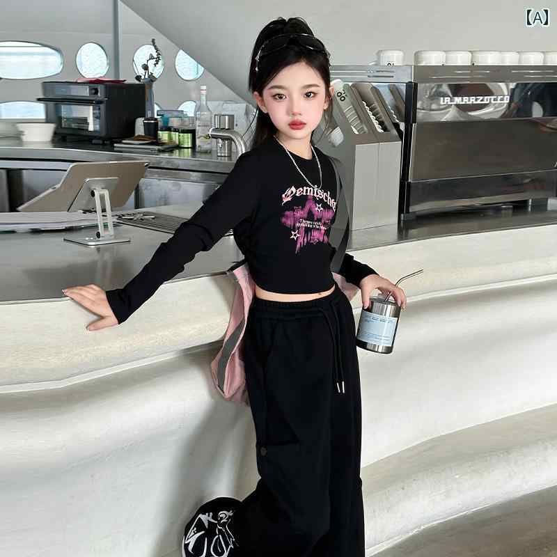 キッズ 女の子 ダンスウェア セットアップ 上下セット ジャズダンス ヒップホップ ストリートダンス ショート丈トップス クロップドTシャツ ブラック 黒 練習着 レッスン着 発表会 舞台衣装 秋冬 かっこいい おしゃれ