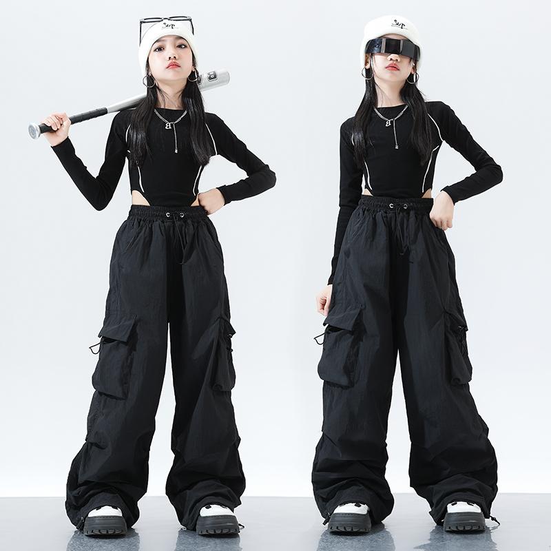 ダンスウェア 女の子 キッズ ジャズ ヒップホップ 韓国 モデル セットアップ ガールズグループ 発表会 ステージ トレンド スタイリッシュ クール 綿 黒 白 グラデーション