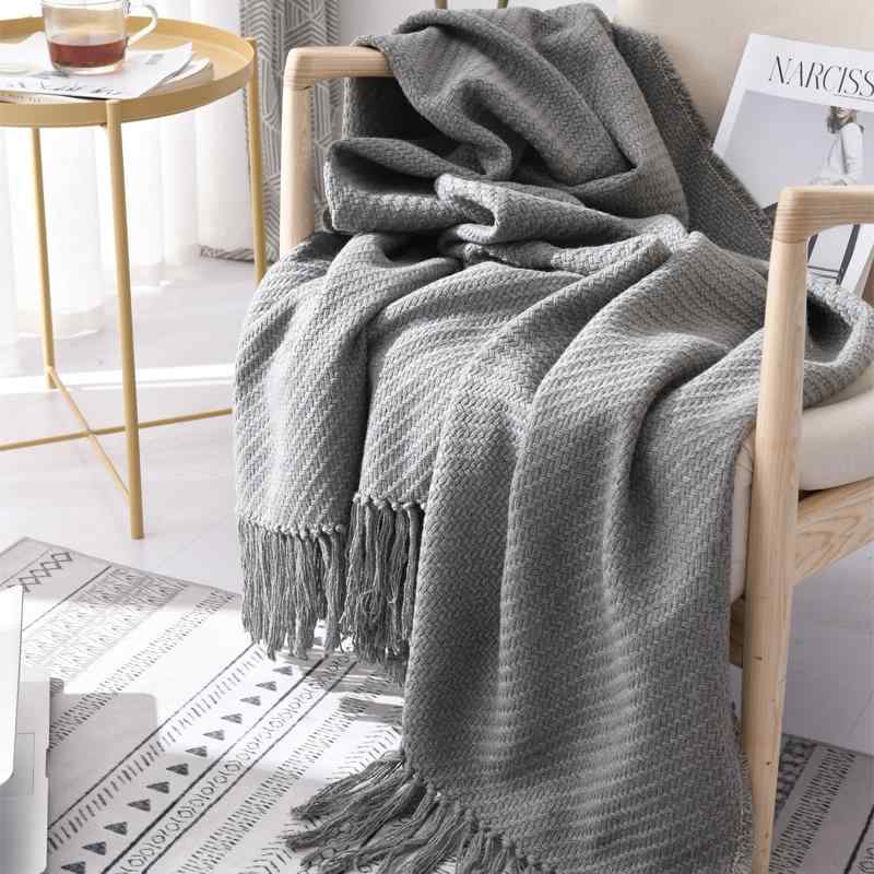 ブランケット 大判 ベッドスロー おしゃれ ソファ カバー 北欧 ホテル ひざ掛け ニット 上品 無地 柔ら..