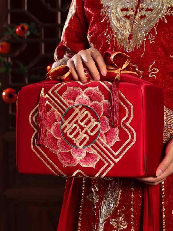 風呂敷 レディース 花嫁用 婚礼 結婚式 慶事 祝儀 嫁入り道具 嫁入り支度 刺しゅう 大型 大判 ペア 一..