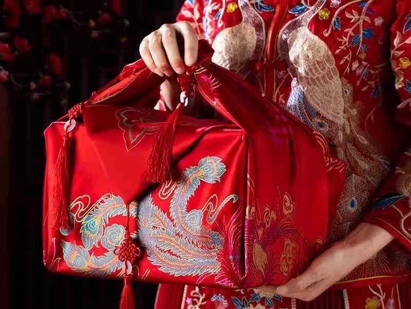 袱紗 レディース 花嫁 結婚式 婚礼 結納 嫁入り道具 慶事 お祝い 記念日 赤 レッド 風呂敷 吉祥柄 龍鳳..