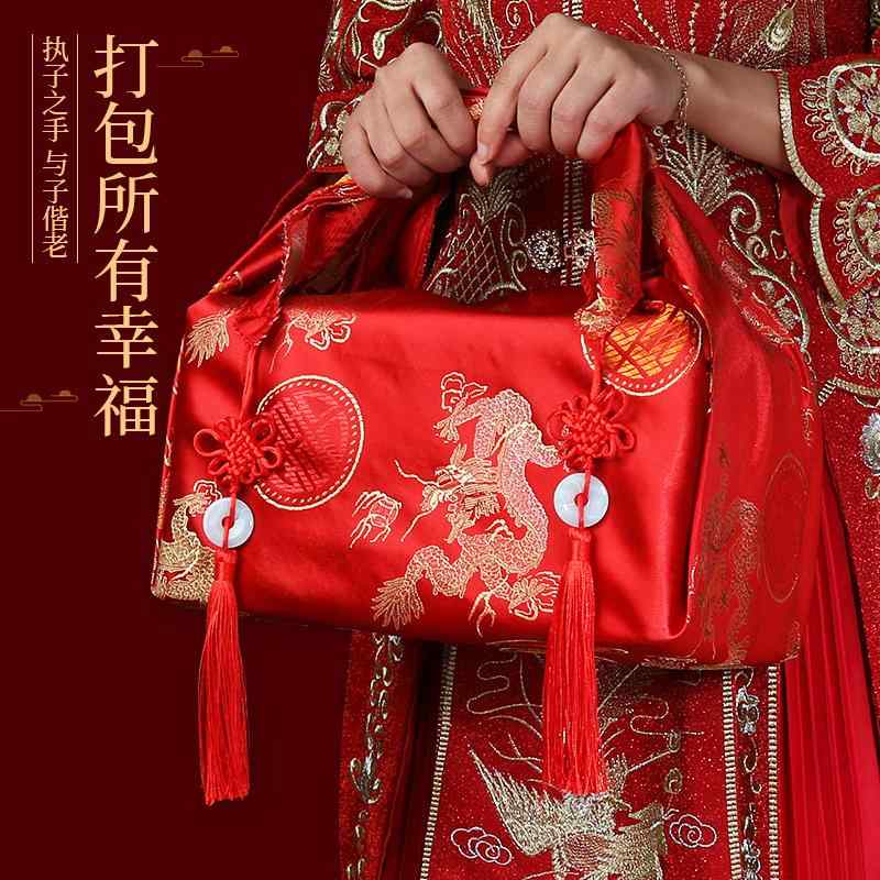 風呂敷 花嫁 女性 結婚式 披露宴 ウェディング 大判 赤 レッド 豪華 刺繍 中国風 中華伝統 嫁入り道具 龍鳳柄 牡丹柄 鴛鴦柄 福文字柄 慶事 贈り物