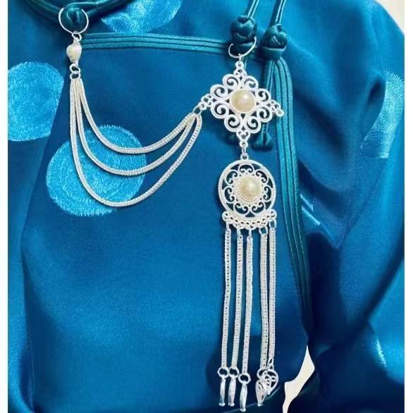 ブローチ おしゃれ メンズ レディース 民族風 モンゴル風 ターコイズ トルコ石 フリンジ 胸飾り 合金 メッキ チェーン グリーン レッド ブルー