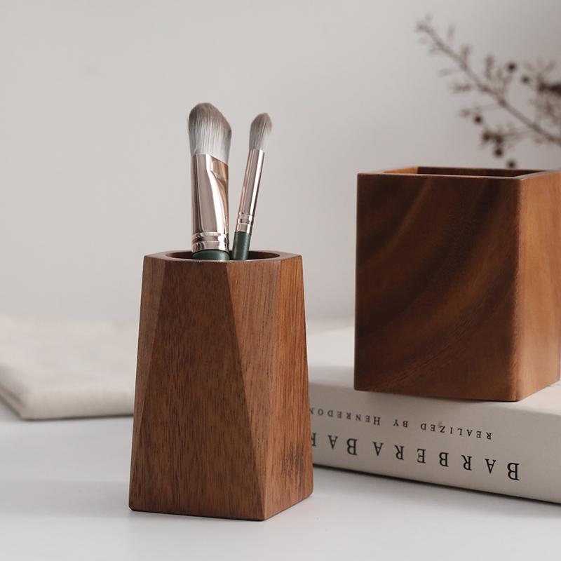 ペン立て 無垢材 木製 ウォールナット 胡桃木 デスク オフィス 書斎 卓上 収納 文房具 収納ボックス かわいい おしゃれ オブジェ レトロ風 アンティーク調 四角 八角形