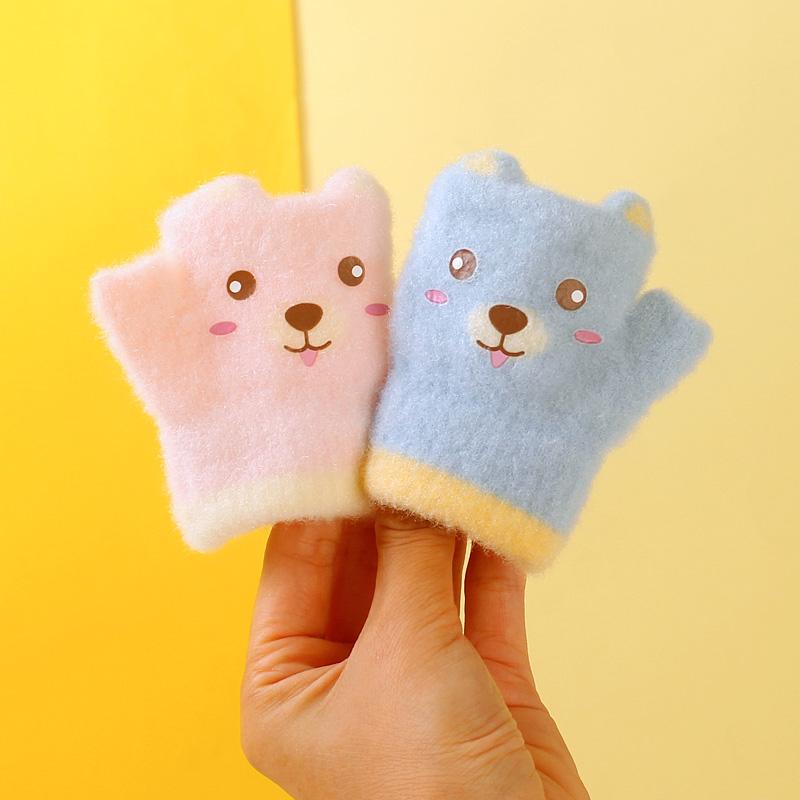 1歳 手袋 ベビー グローブ 男の子 女の子 幼児 赤ちゃん 秋冬 薄手 あったか 保温 防寒 指なし ハイハイ おでかけ 散歩 かわいい キュート 表情 雲柄 ふわふわ 青 緑 黄色