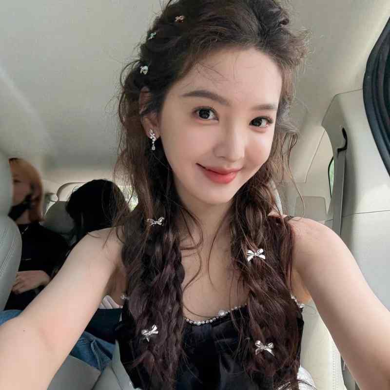 ヘアピン レディース 韓国 小さめ シルバー 蝶結び リボン 三つ編み サイド 前髪 アホ毛 クリップ 上品..