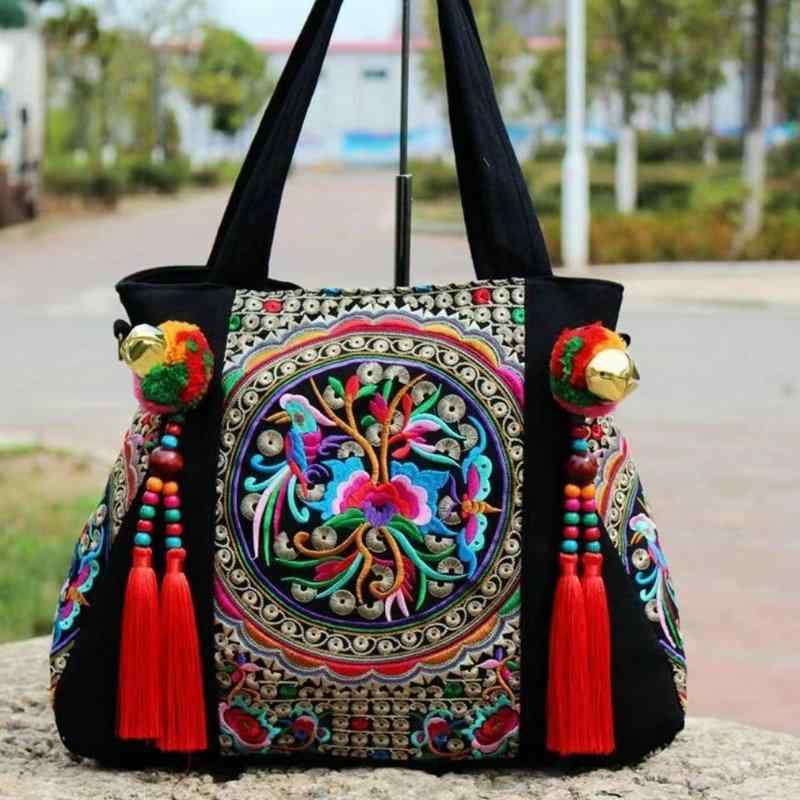 C, L, R, W - ショルダーバッグ レディース 女性用 民族風 刺繡 花柄 フリンジ キャンバス 帆布 レトロ カジュアル ファスナー開閉 内ポケット 斜め掛け 肩掛け ハンドバッグ 3WAY 餃子型 普段使い 旅行