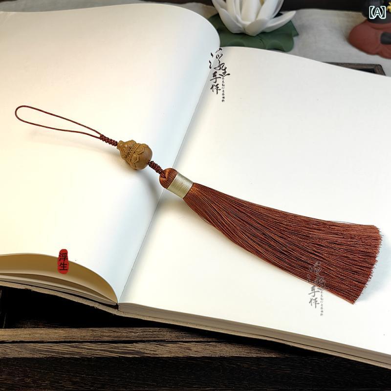 チャーム ストラップ メンズ レディース 中国風 中華風 エスニック オリエンタル 民族調 サンダルウッド 木製 ひょうたん 扇子 笛型 タッセル 手編み ハンドメイド バッグ用 キーホルダー 飾り ペンダント アクセサリー 赤茶系 ブラウン系