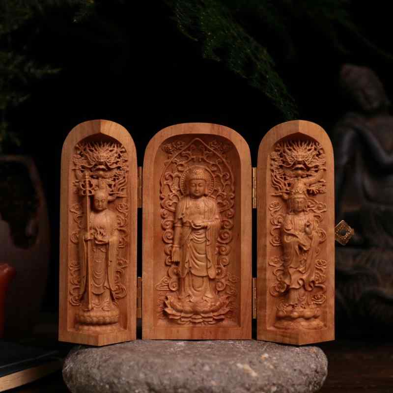 仏像 置物 オブジェ チャイナ風 携帯 仏壇 ミニ 娑婆三聖 釈迦如来 観音菩薩 地蔵 木彫り 白檀 開閉 ケ..