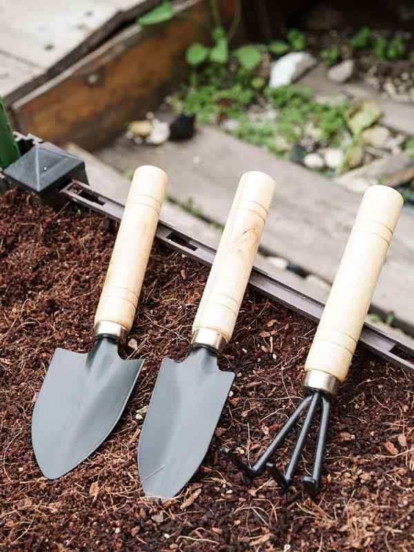 園芸ツールセット 盆栽 花植え 土いじり ベランダ菜園 多肉植物用 小型 鉄製 ガーデニング シャベル 熊手 スコップ ミニ三点セット 植え替え 鉢植え プランター 作業用