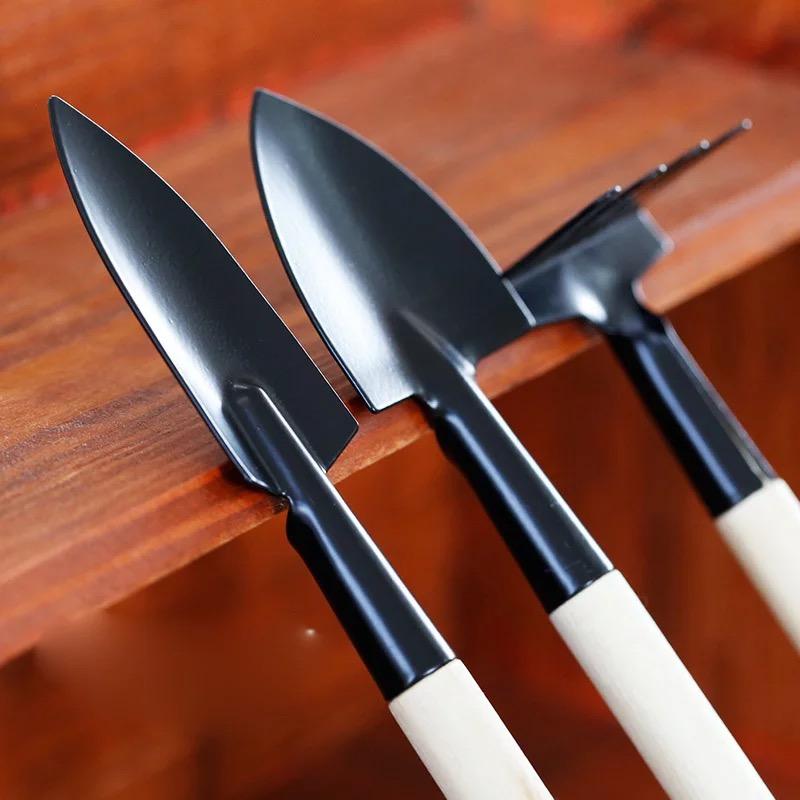 園芸用品 ガーデニングツール ミニ3点セット 小型スコップ シャベル 移植ごて 熊手 レーキ 花植え 家庭菜園 観葉植物 鉢植え 鉄製工具