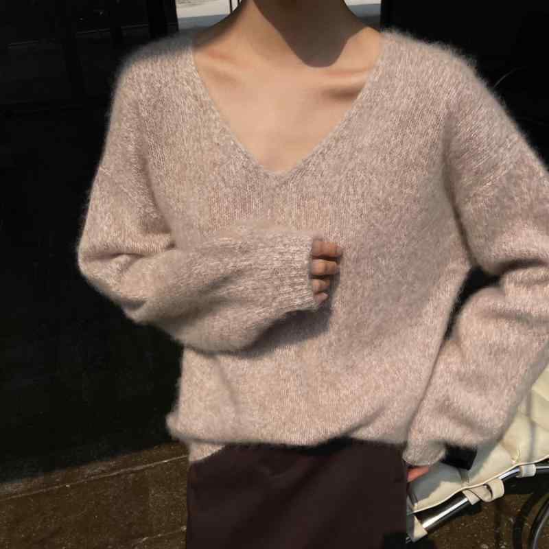 乐天商城 - トップス レディース Vネック ゆったり ルーズフィット 着痩せ 細見え 柔らかい ソフト ふんわり ウール ニット セーター プルオーバー 長袖 保温 あったか カジュアル 通勤 切り替え インナー 羽織り 秋冬 カーキ 無地