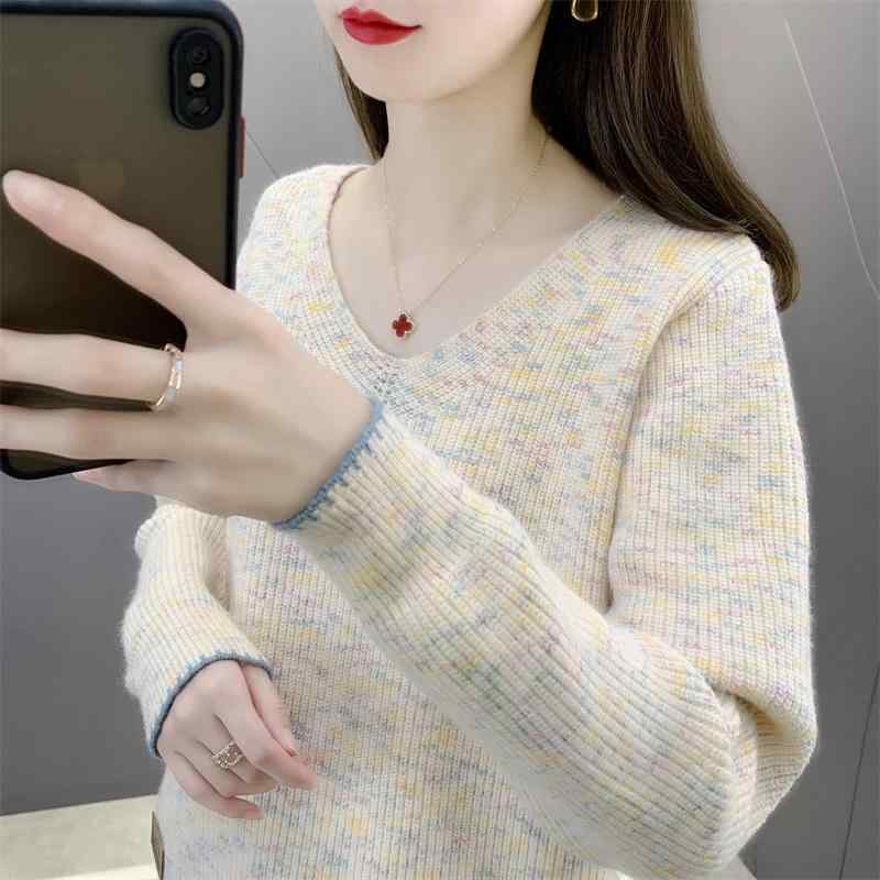 Rakuten - ニット セーター レディース Vネック プルオーバー トップス ゆったり ルーズフィット 厚手 ストレートシルエット インナー 保温 発熱 春秋冬 通勤用 普段使い 赤 アイボリー コーヒー