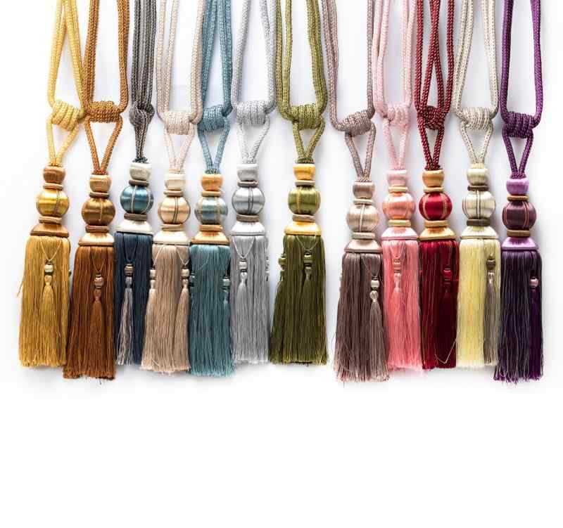 カーテンタッセル ボール 飾り 留め具 ロープ フック付き 2個組 おしゃれ モダン シンプル 結び式 リビ..