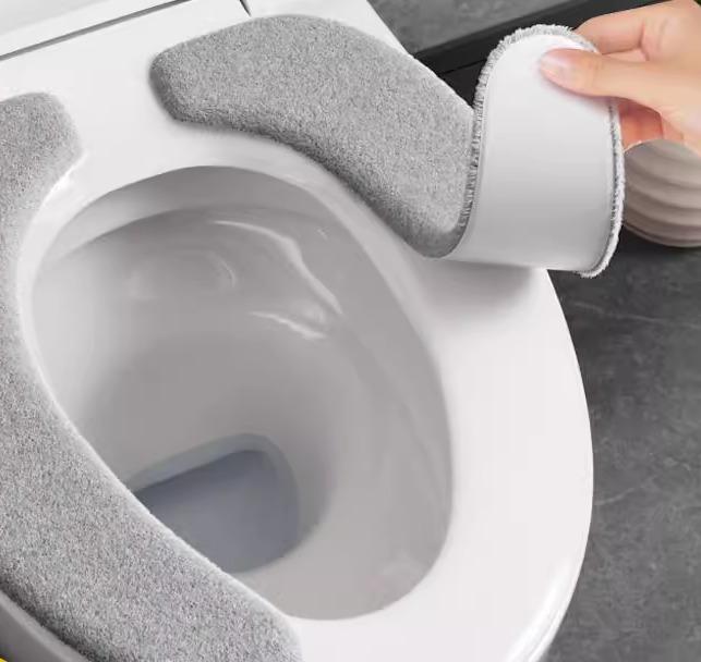 トイレ 便座カバー オールシーズン 貼るタイプ 厚手 クッション 吸着 洗える 抗菌 ふわふわ 滑り止め ..