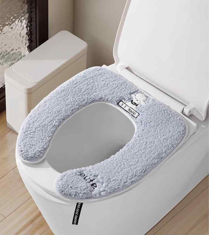 便座カバー 冬 厚手 もこもこ ボア 暖かい ふわふわ 貼り付け式 固定バンド 洗える かわいい 寒さ対策 ..