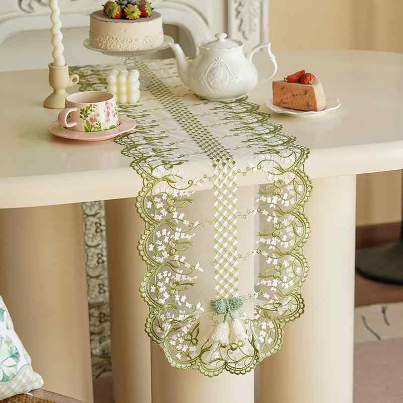 テーブルランナー フレンチ レース 植物 花柄 リビング ティーテーブル ローテーブル ドレッサー テレ..