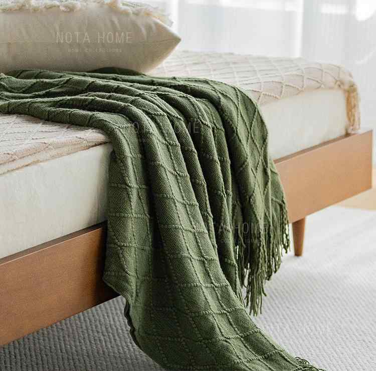 毛布 モダン シンプル 無地 ニット ソファブランケット リビング ソファ用 冷房対策 ひざ掛け スローケット シングル アクリル 保温性 暖かい 洗える 軍緑 カーキ ベージュ