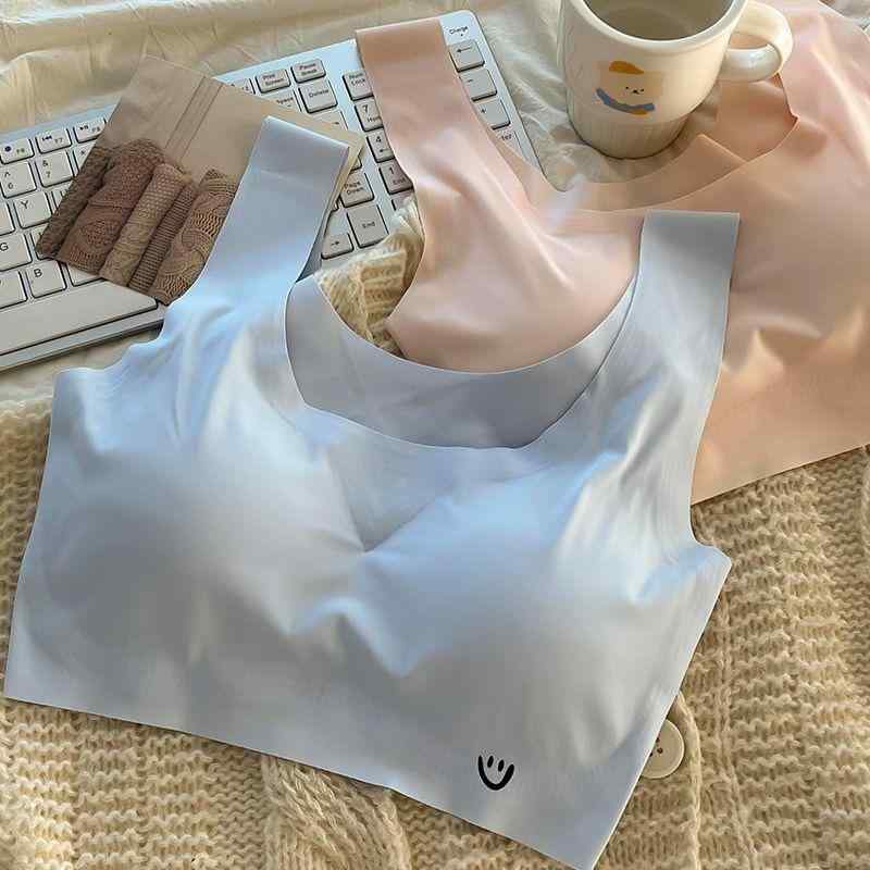 スポーツブラ ジュニア インナー 発育期 接触冷感 シームレス ノンワイヤー 通気性 薄手 カップ付き ナ..