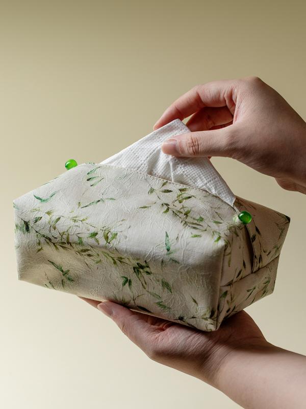 ティッシュケース 錦織 刺繡 煌めく金竹柄 布製 長方形 おしゃれ 茶室 ティーテーブル 茶道 小物 和風 収納ボックス カバー インテリア雑貨