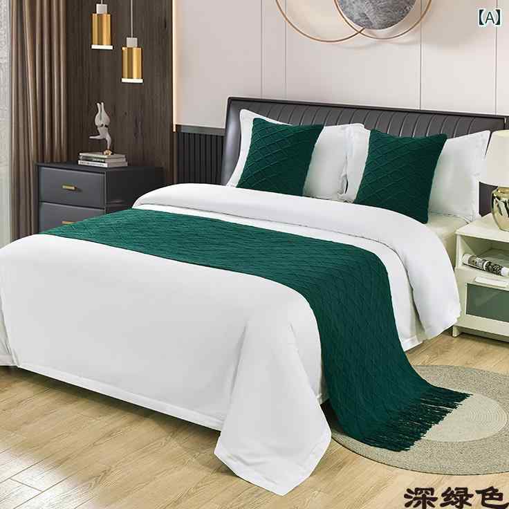 ベッドスロー おしゃれ モダン ラグジュアリー ホテル シンプル ニット クッション カバー ランナー 寝具 グレー 青 黄色 インテリア フリンジ ウェーブ