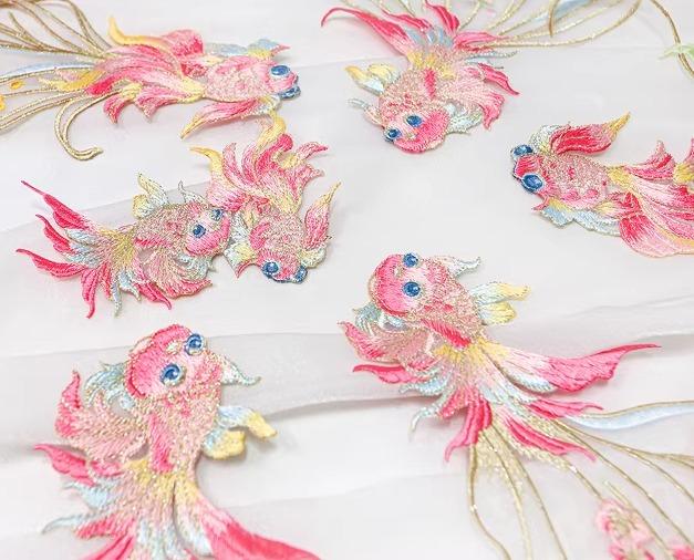 ワッペン 刺繍 チャイナ風 錦鯉 漢服 ドレス レトロ 花柄 精巧 飾り パッチ 手縫い 補修 リメイク 手芸..