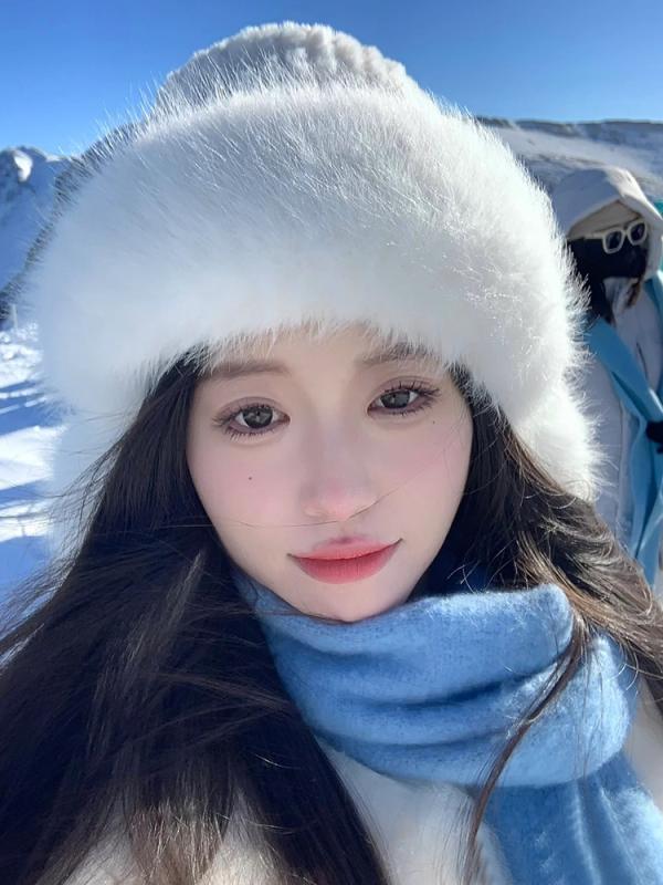 帽子 レディース ラビットファー バケットハット 秋冬 韓国 ベーシック 保温 暖かい ふわふわ もこもこ 厚手 耳あて付き 小顔効果 つば広 軽量 カジュアル 普段使い 白 黒