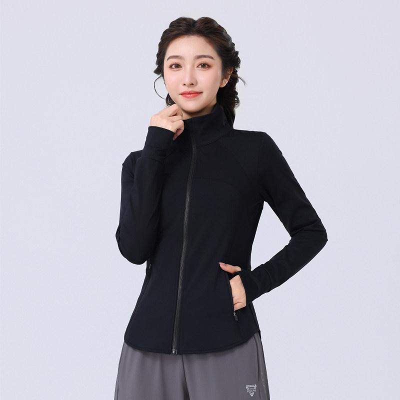 ・スタイル: ルーズフィット・主な素材: ナイロン・機能: 速乾、超伸縮性、通気性・対象: 女性・袖丈: 長袖・丈: ヒップ丈・サイズ展開: S, M, L, XL, 2XL, 3XL, 4XL・カラー展開: ローズレッド、ブルー、ココア、...