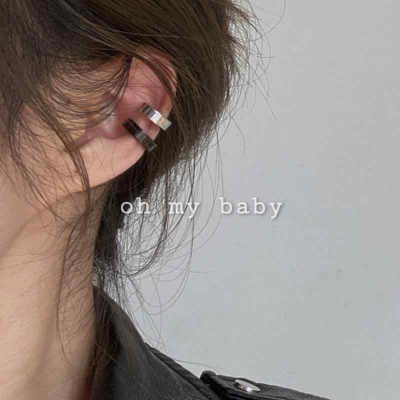 イヤーカフ メンズ レディース 韓国 シンプル ミニマル ベーシック ノンホールピアス イヤークリップ 穴なし 耳挟み ステンレス チタン鋼 サークル ラウンド 丸形 黒