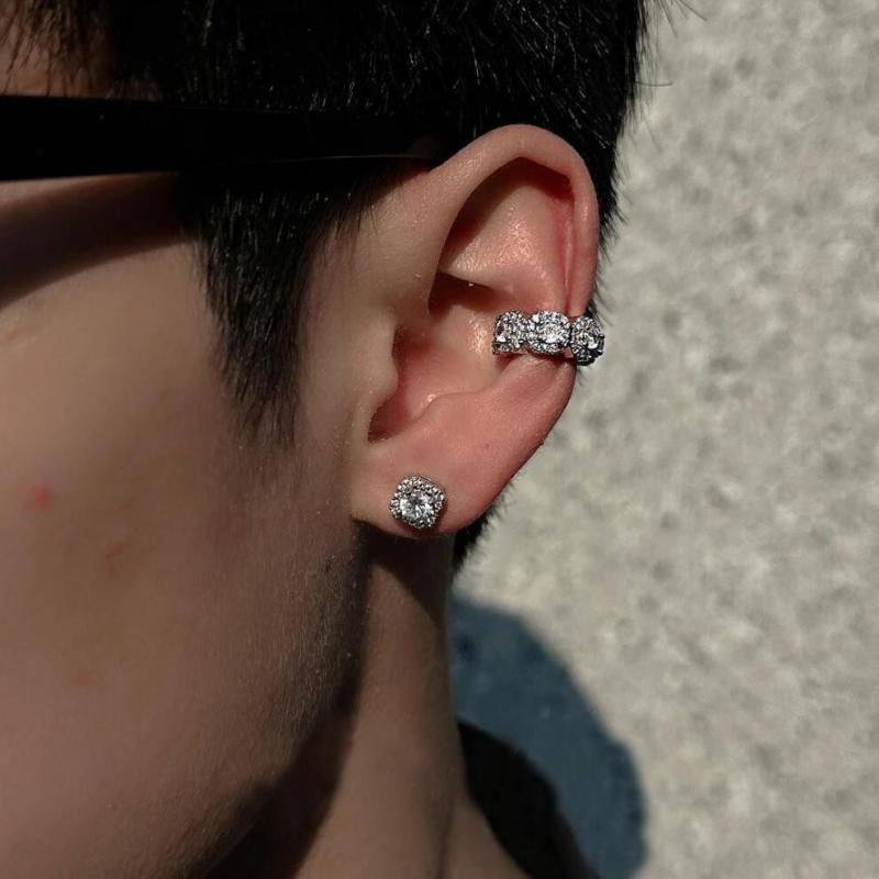 イヤリング メンズ レディース ノンホール 片耳用 輝くジルコニア 銅合金製 個性的 イヤーカフ イヤー..