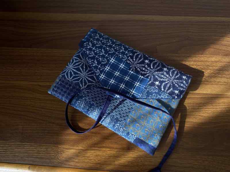 収納袋 古布 綿麻 手織り 手作り レトロ アンティーク調 素朴 ナチュラル 本 経本 文庫本 御朱印帳 ブ..