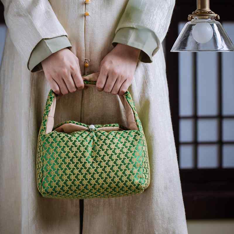 収納ポーチ レトロ 中国風 禅スタイル 雲錦織物 上品 優雅 大容量 携帯用 旅行 アウトドア キャンプ 茶..