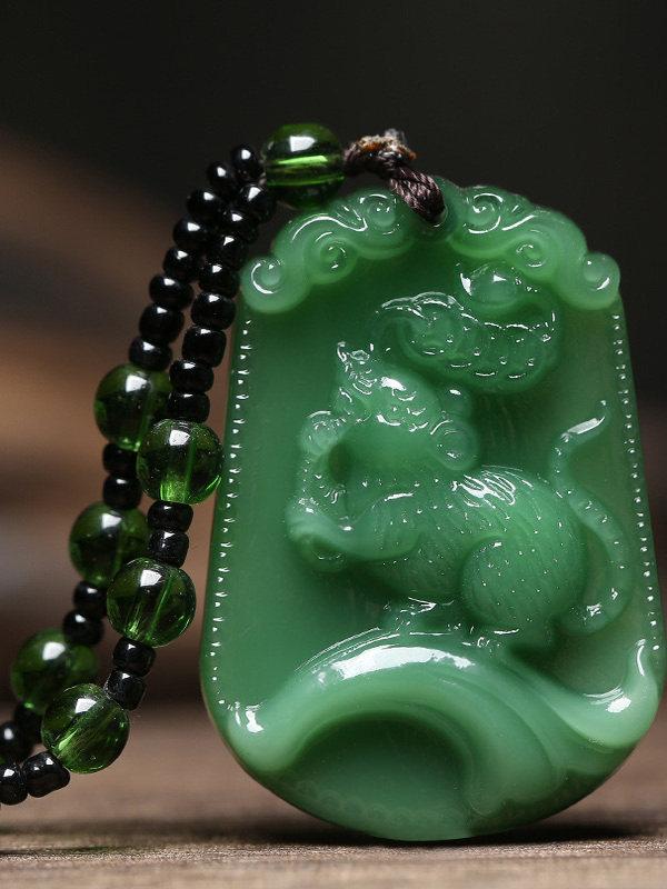 ネックレス メンズ レディース フェイクジェード 十二支ペンダント ロングネックレス け 幸運 ダークグ..