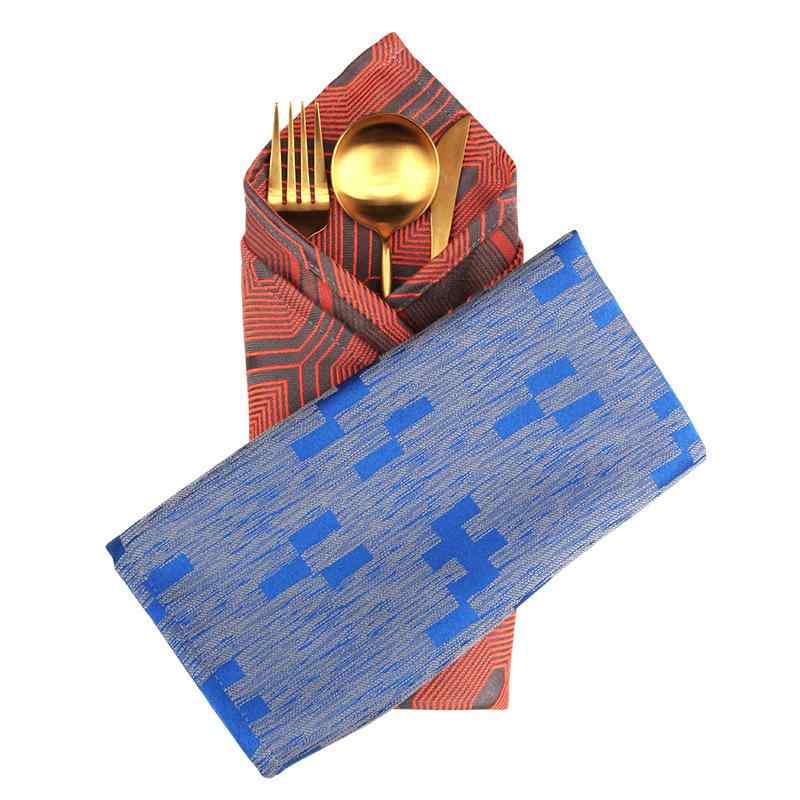 ナプキン メンズ レディース 綿 コットン ポリエステル 先染め ジャガード織り 高級感 正方形 スクエア ホテル レストラン パーティー チョコ グレー ホワイト 布 膝掛け 口拭き クロス 上品 華やか 丈夫 厚手 速乾 清潔