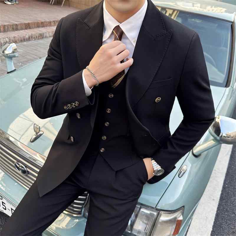 ・主な素材: ポリエステル・セット内容: ジャケット、パンツ、ベスト・カラー展開: アイボリー、ブラック、イエロー、グリーン・サイズ展開: M、L、XL、XXL、3XL、4XL、5XL