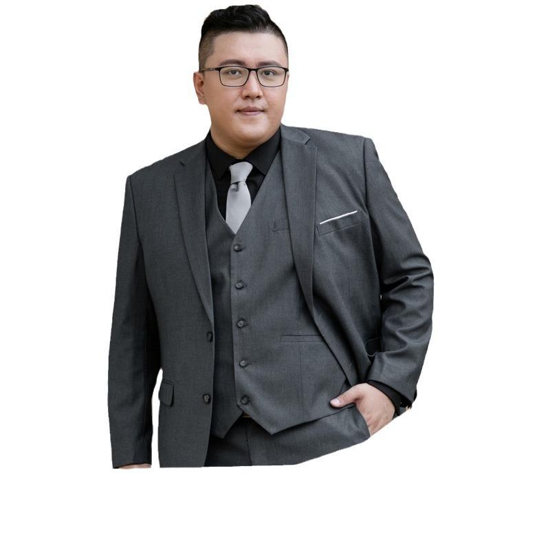 ・スタイル: ビジネス、アーバン、フォーマル・フロント仕様: シングル2つボタン・誤差範囲: 2cm・主な素材: ポリエステル・素材比率: 70%・着用シーン: ビジネス・ネックライン: ノッチドラペル・ベント: ノーベント・シルエット: ルーズフィット・生地の厚さ: 標準・詳細: ボタン装飾・カラー展開: ブラック、ネイビー、ダークグレー、ライトグレー、ロイヤルブルー・サイズ展開: M、L、XL、2XL、3XL、4XL、5XL、6XL、7XL、8XL、9XL、10XL、12XL、14XL、16XL・仕立て方法: 接着芯仕様