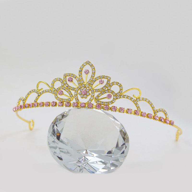 ティアラ レディース 王冠 ヘッドドレス ヘアアクセサリー 髪飾り ウェディング 発表会 誕生日 ビジュ..