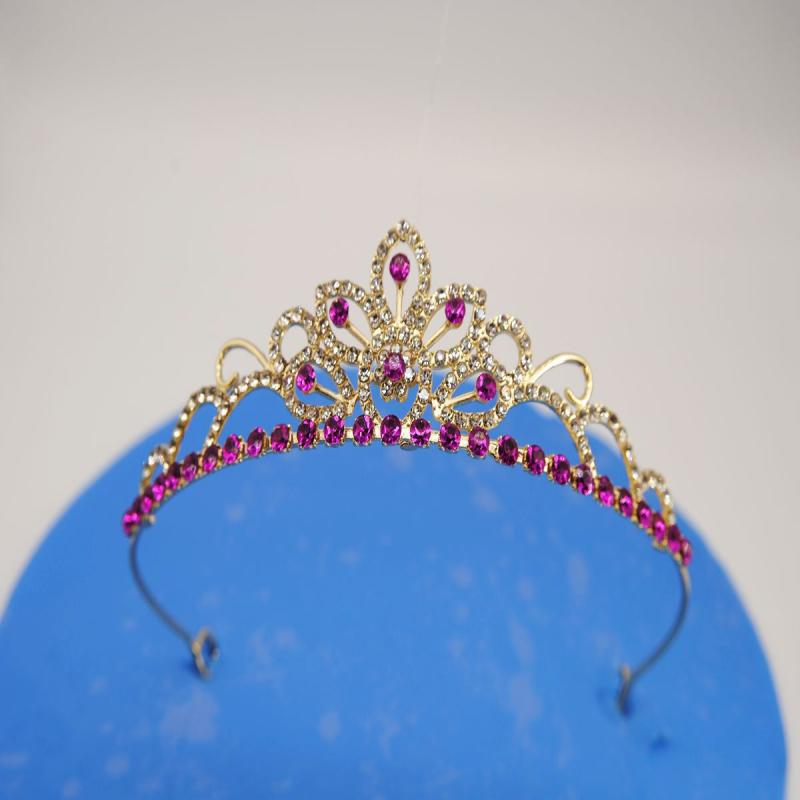 ティアラ レディース 王冠 髪飾り ヘアアクセサリー プリンセス ブライダル 結婚式 誕生日 パーティー 電気メッキ加工 合金 高級感 エレガント 華やか インフルエンサー 銀 金 赤 フォーマル 発表会 ヘッドドレス