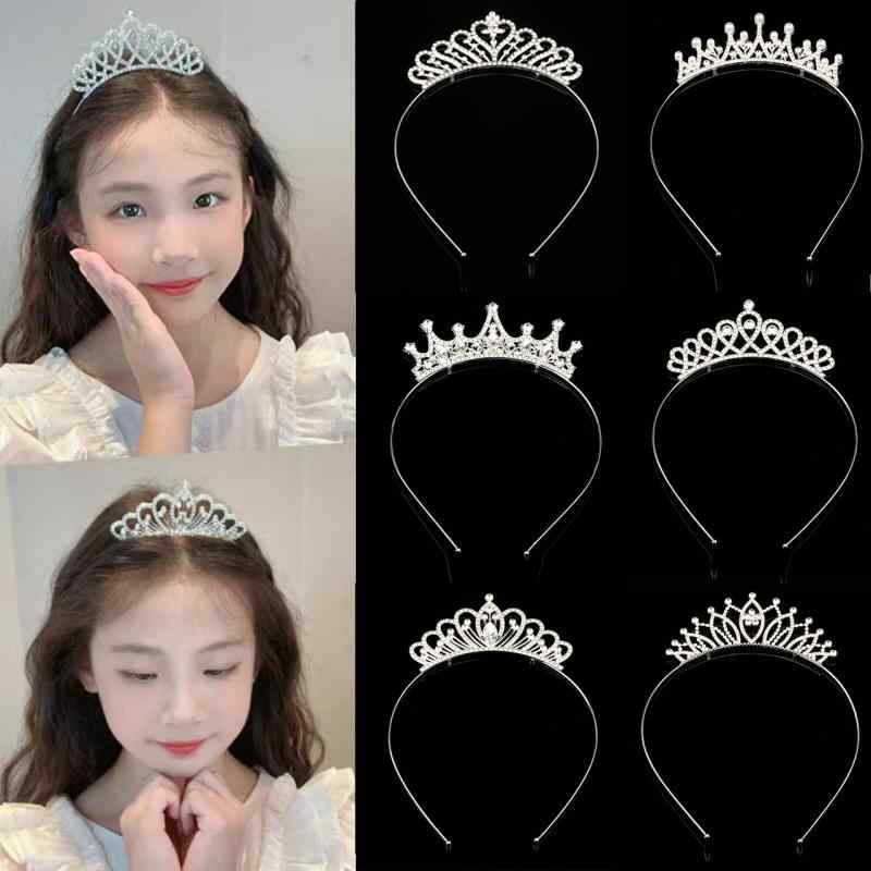 カチューシャ キッズ 女の子 ティアラ クラウン ヘッドドレス 王冠 髪飾り プリンセス ハート形 ライン..