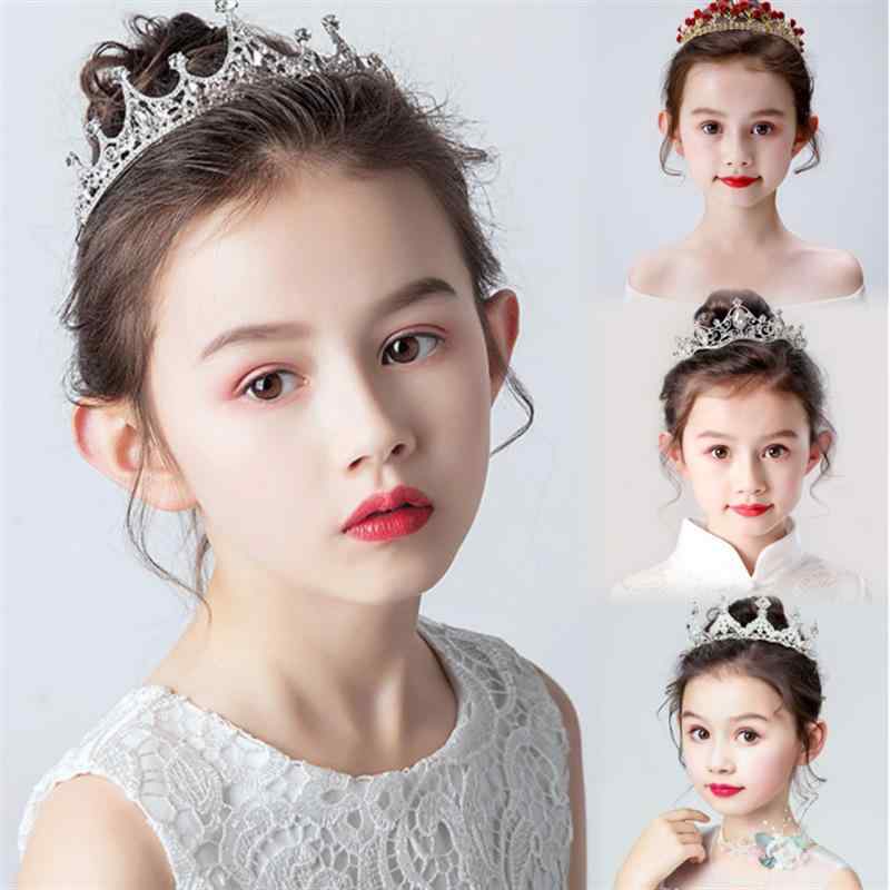 ティアラ 女の子 キッズ 子供 王冠 髪飾り ヘアアクセサリー カチューシャ ヘッドドレス 高級感 クリスタル ビジュー キラキラ レトロ 電気メッキ加工 合金 誕生日 発表会 結婚式 シルバー ゴールド 春夏 プリンセス かわいい 華やか