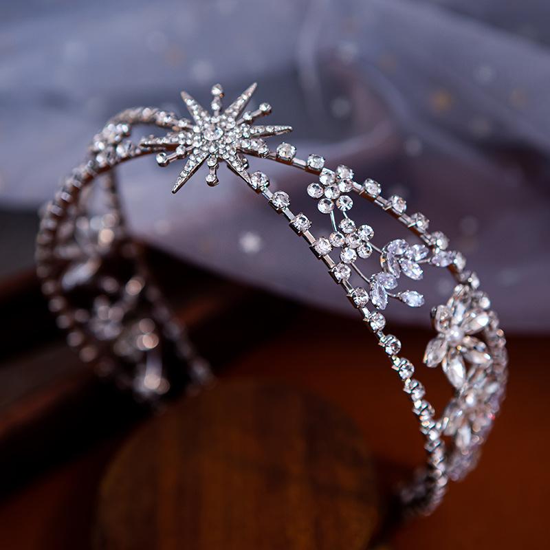 ティアラ レディース 王冠 クラウン 髪飾り ヘアアクセサリー ウェディング ブライダル 花嫁 結婚式 披..