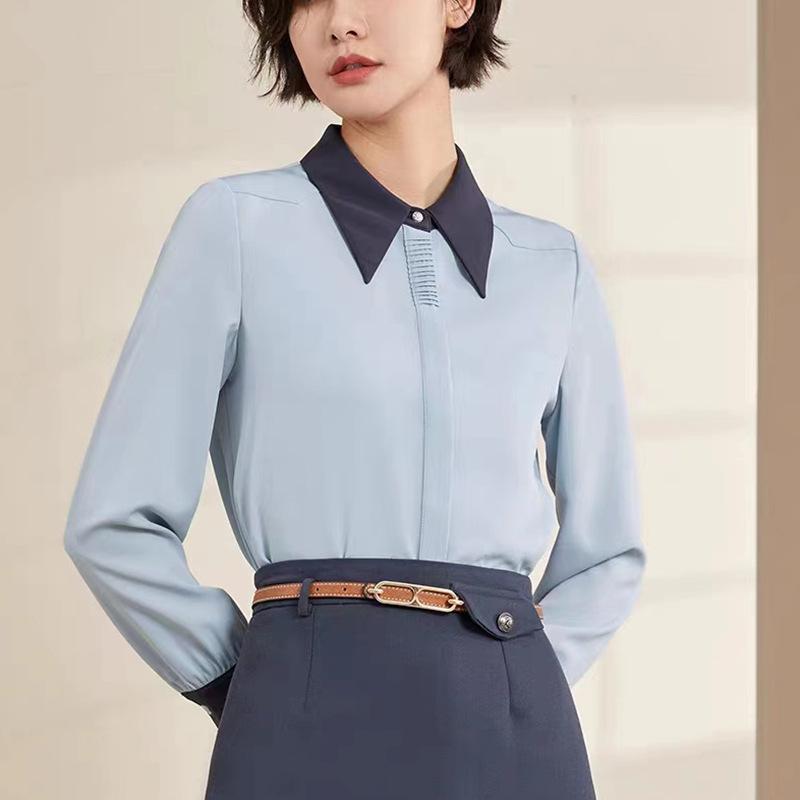 Rakuten - シャツ レディース ブラウス トップス 長袖 シフォン サテン 青 春夏 通勤 オフィス 普段使い 上品 きれいめ 清楚 無地 襟 前開き スリム 細身 性 エレガント 洗練 高級感